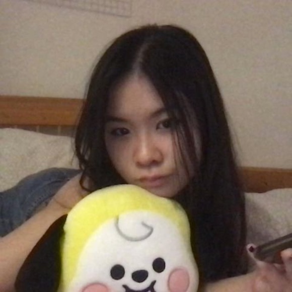 Meet your Posher, Iris - Picture 1 of 1